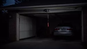 jak zamknac brame garazowa bez pradu