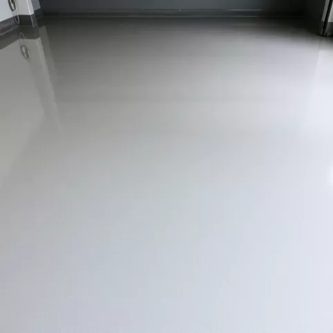 Żywica epoksydowa do garażu koszt